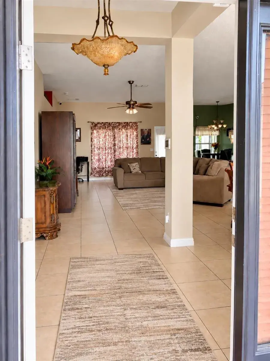 3450 SW RONALD Street, Port St. Lucie FL 34953