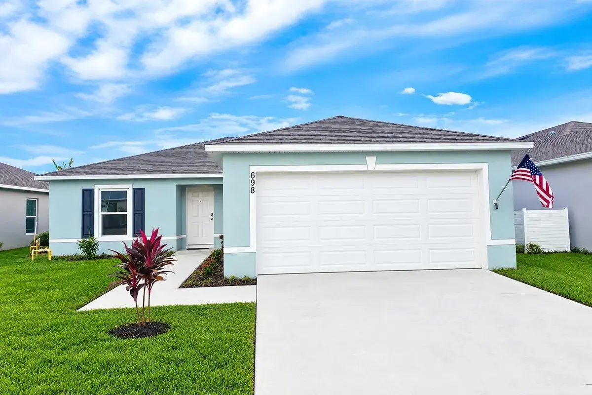 698 SE 25TH Drive, Okeechobee FL 34974