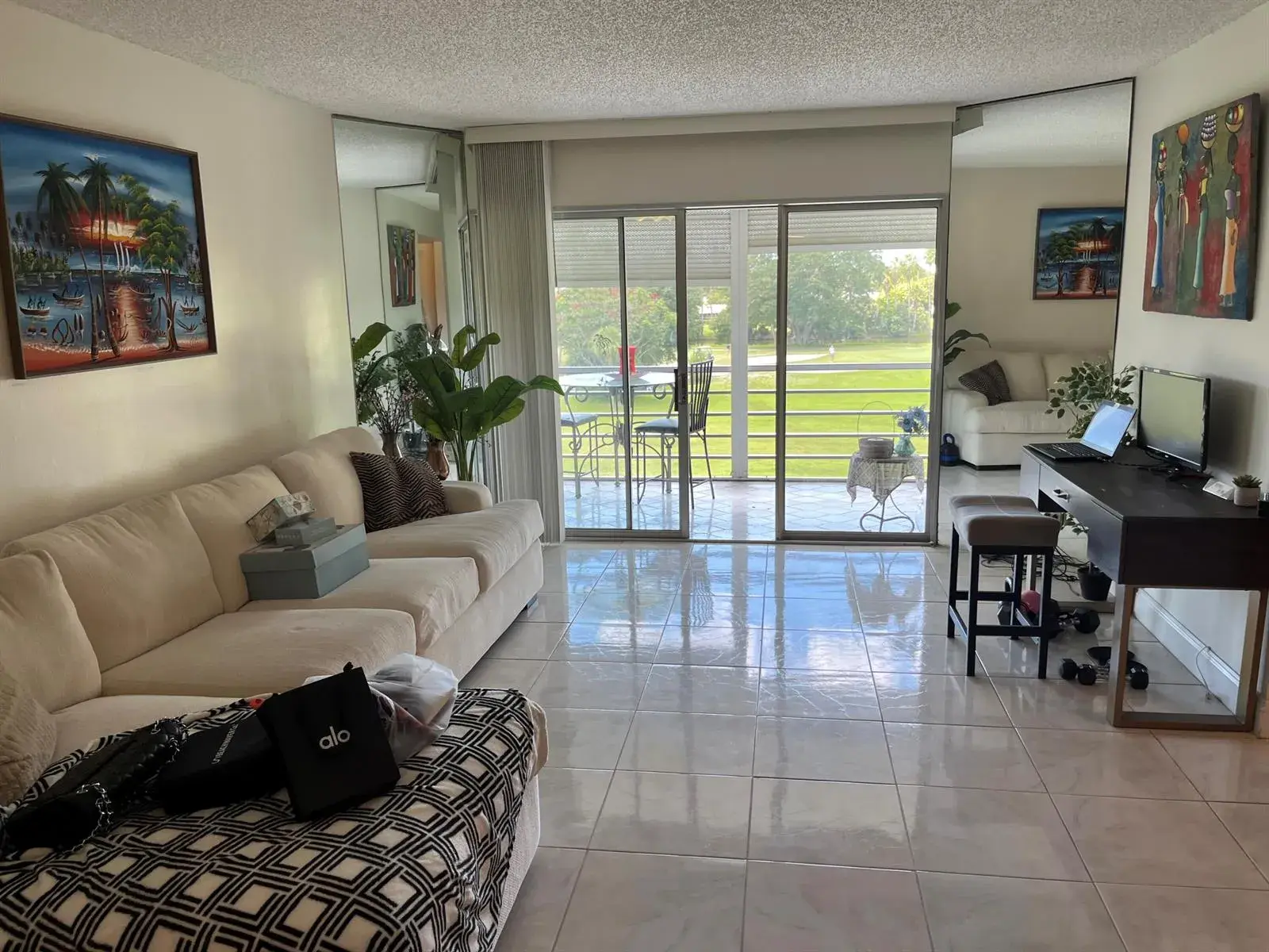 2 bedroom 2 bath Residential for sale at 3871 VIA POINCIANA # 402, Lake Worth FL 33467