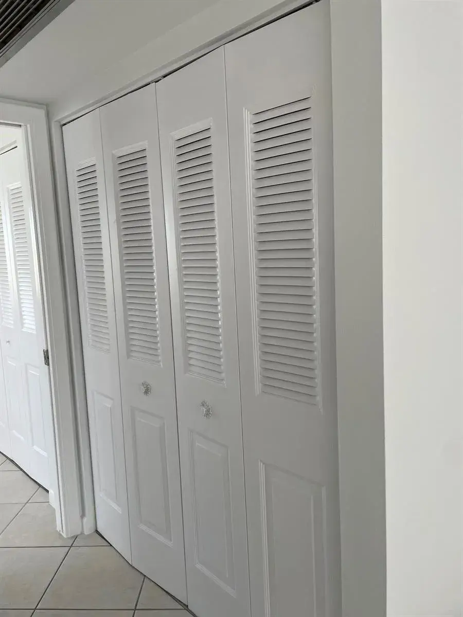 162 CAMDEN G, West Palm Beach FL 33417
