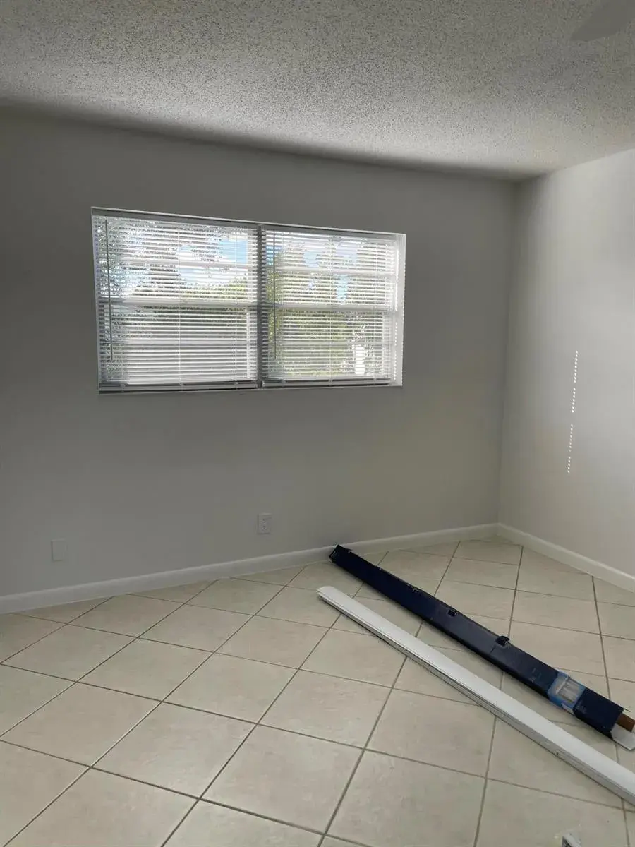 162 CAMDEN G, West Palm Beach FL 33417