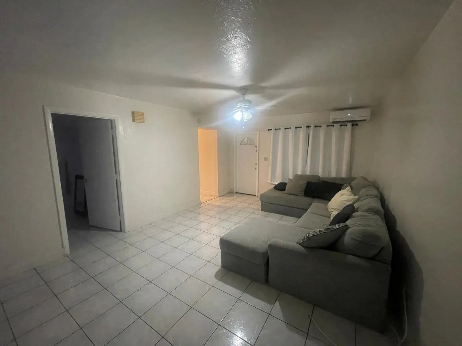 2 bedroom 1 bath Residential Lease for rent at 1727 Dewey Street # 1, Hollywood FL 33020