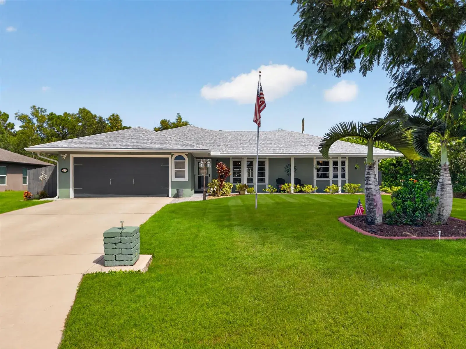 755 SW Tupper Lane, Port St. Lucie FL 34953