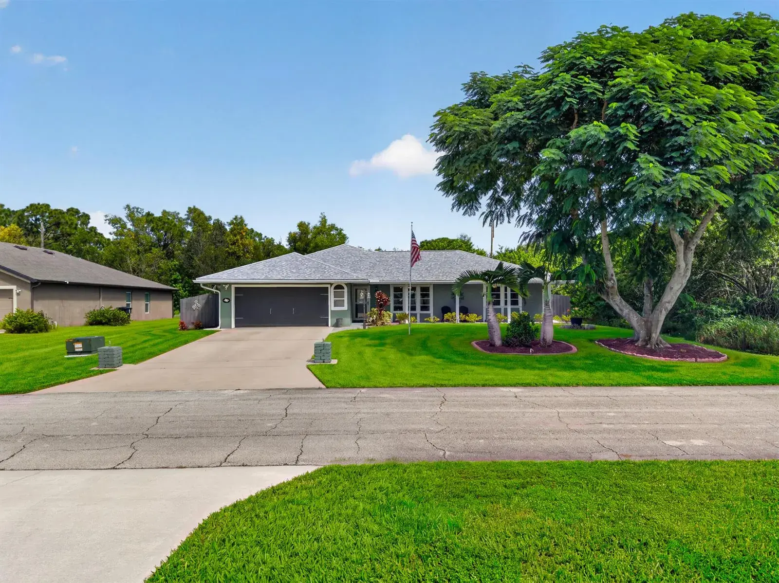 755 SW Tupper Lane, Port St. Lucie FL 34953