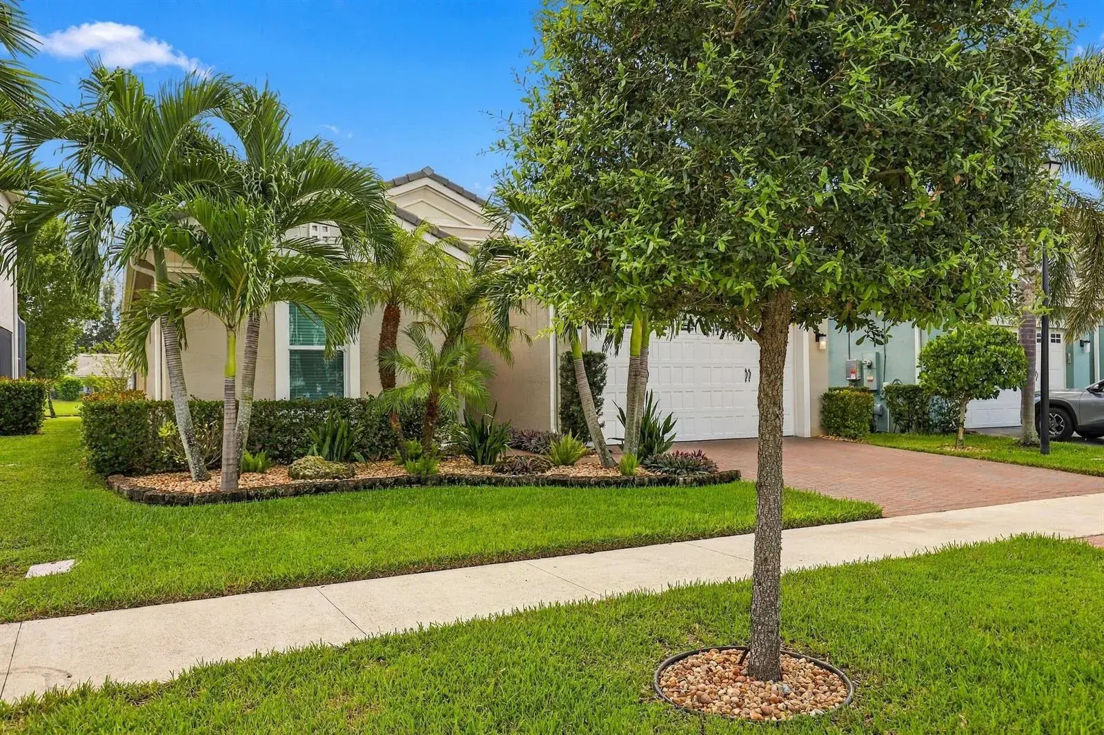 16159 MELOGOLD Drive, FL 33470