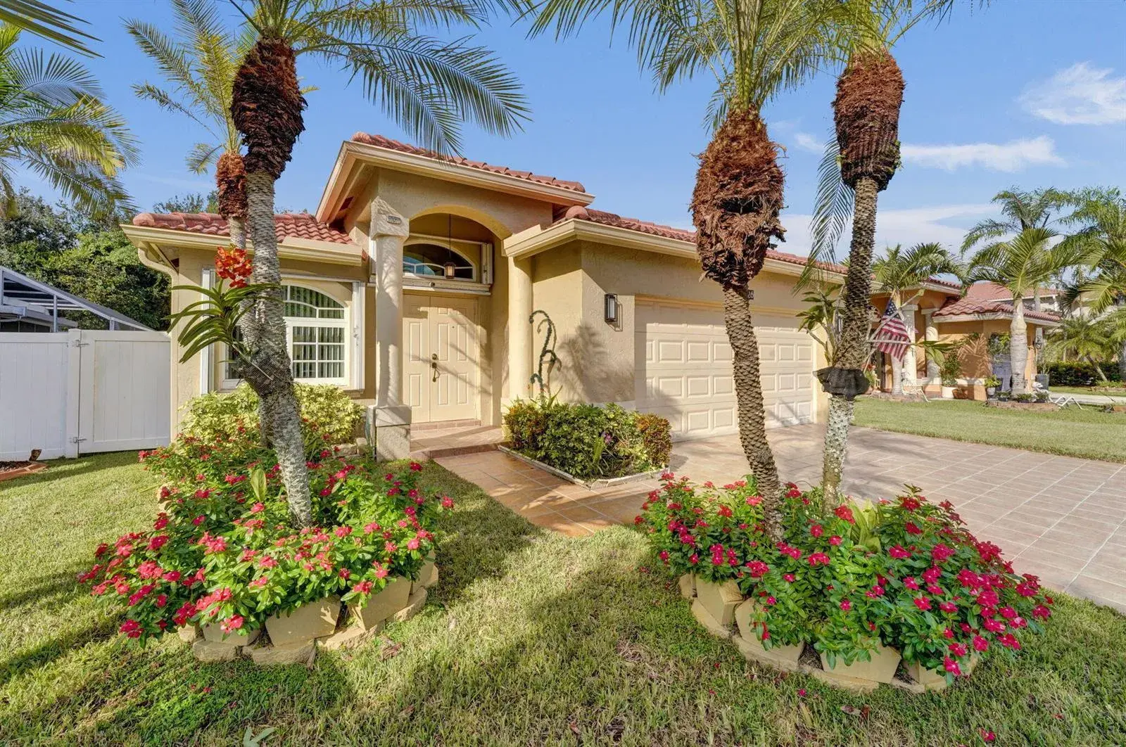 3 bedroom 2 bath Residential for sale at 226 SW 206TH Avenue, Pembroke Pines FL 33029