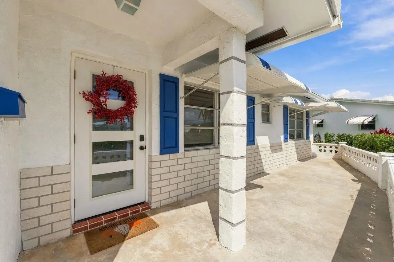 2021 SW 18TH Drive, Boynton Beach FL 33426