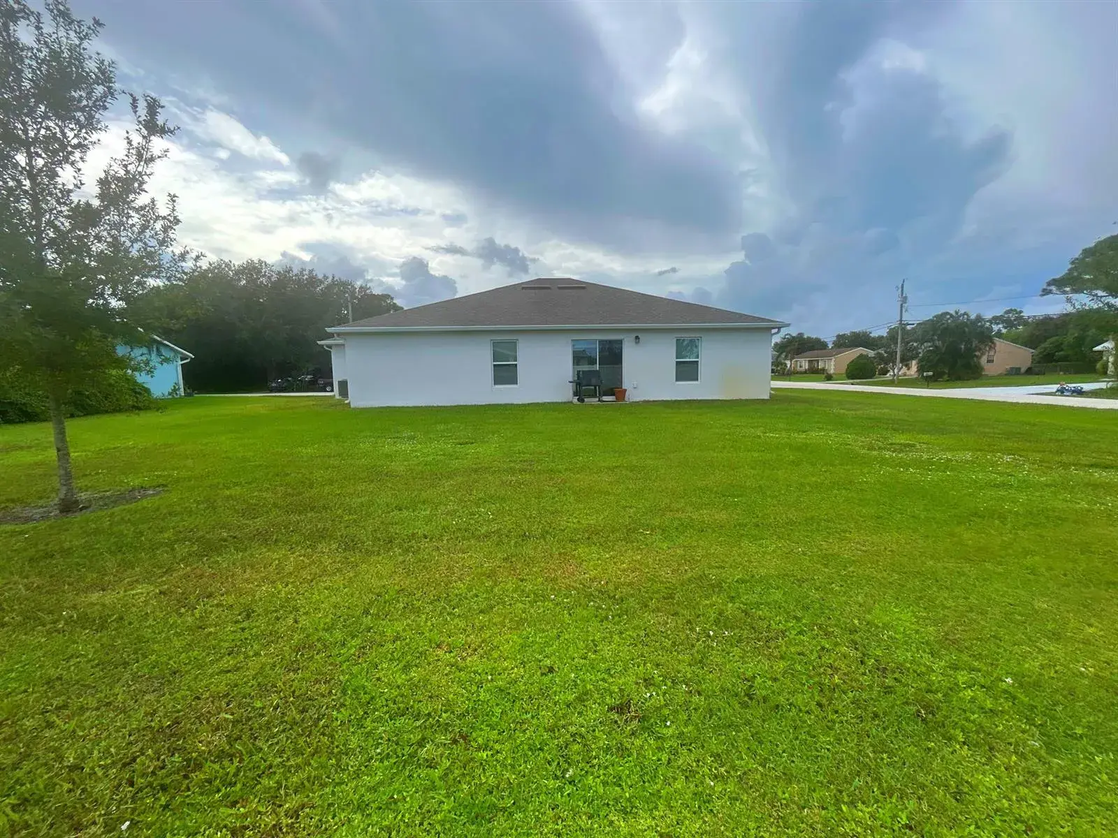 2301 SE SURREY Place, Port St. Lucie FL 34952