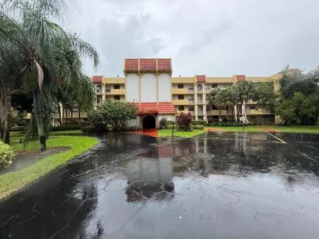 23345 CAROLWOOD Lane # 405, Boca Raton FL 33428