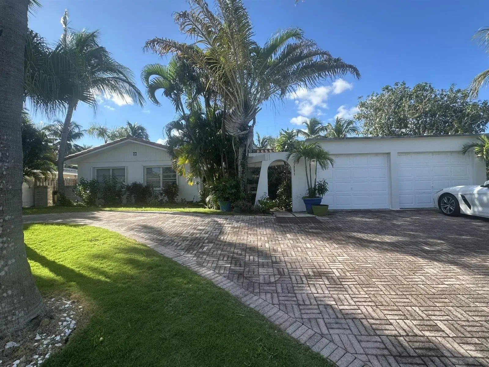 3 bedroom 2 bath Residential for sale at 1251 MANOR Drive, Singer Island FL 33404