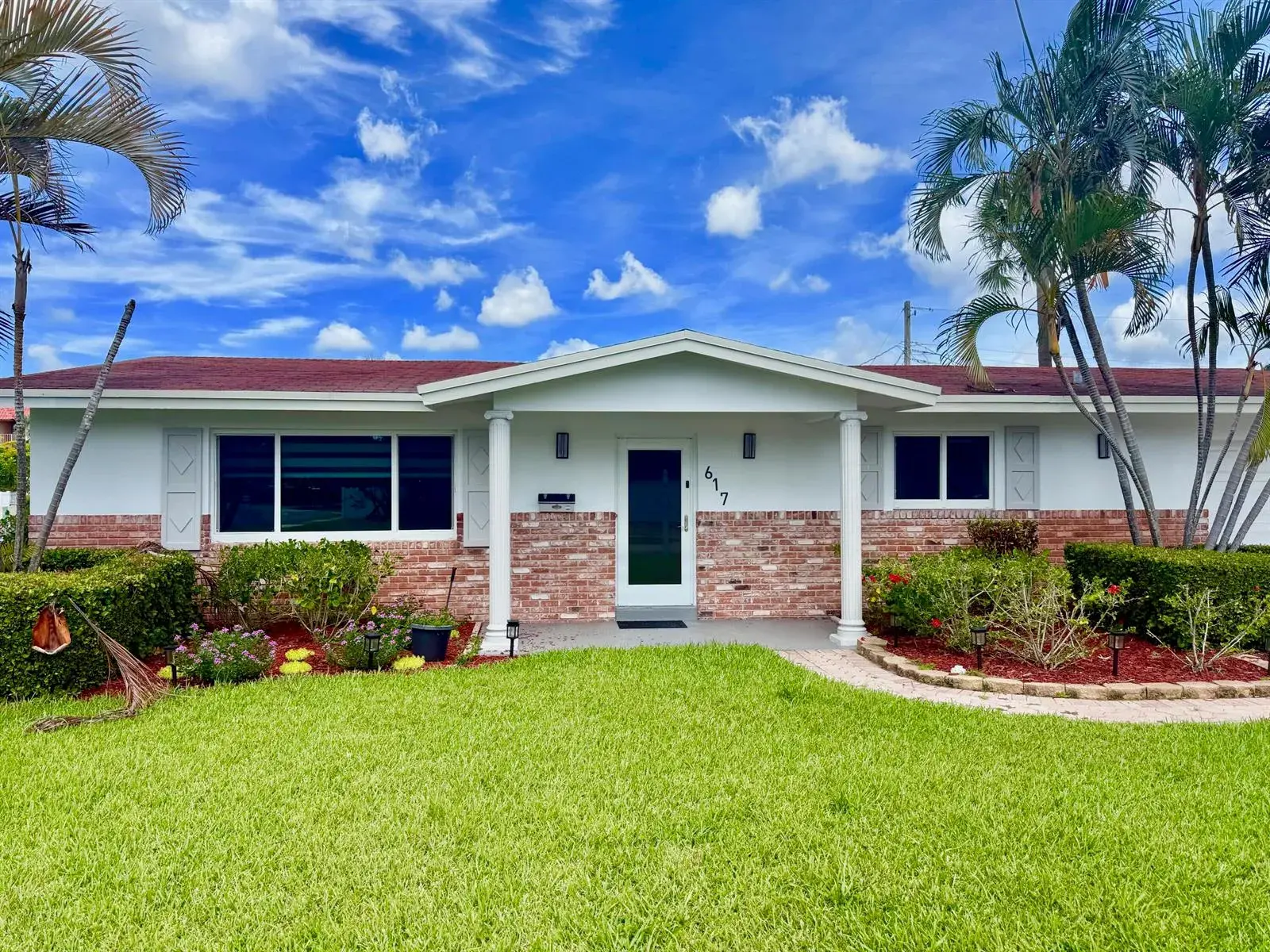 617 SE 8th Avenue, Deerfield Beach FL 33441