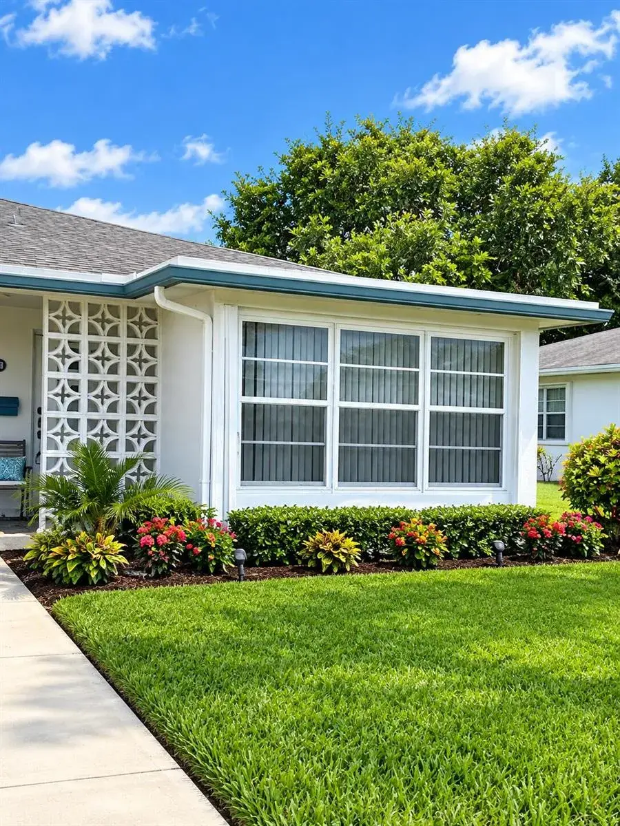 2 bedroom 2 bath Residential for sale at 1215 S DRIVE Way # D, Delray Beach FL 33445