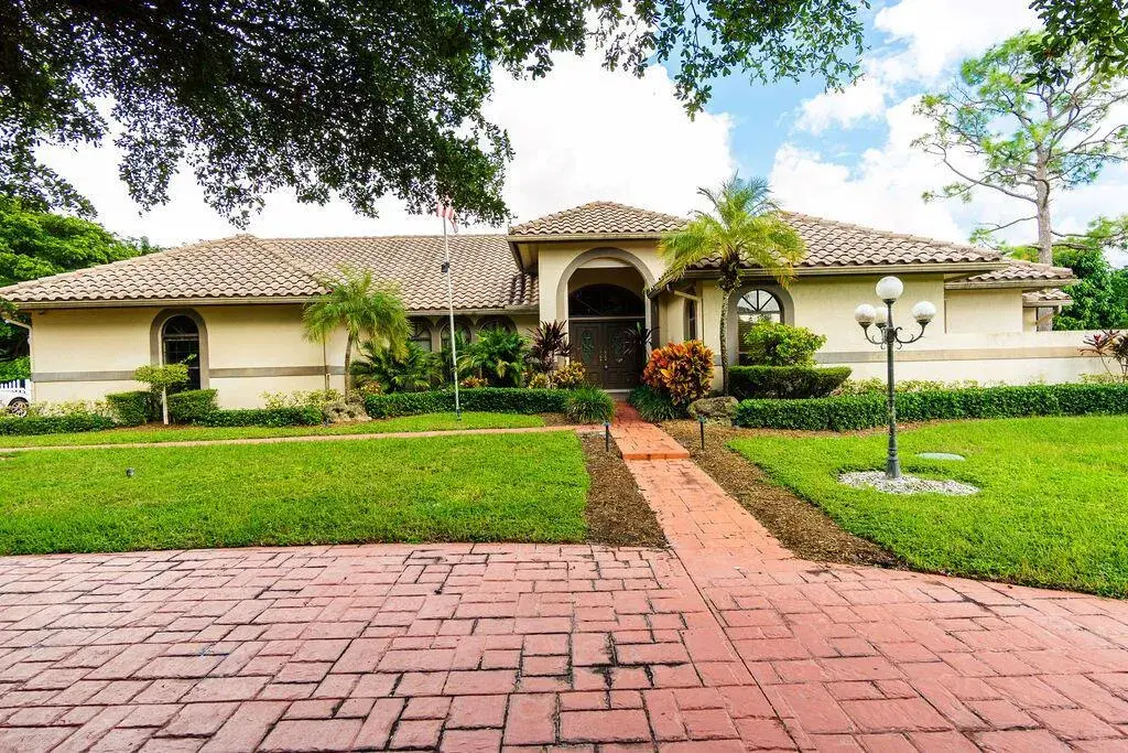 10270 E TARA Boulevard, Boynton Beach FL 33437