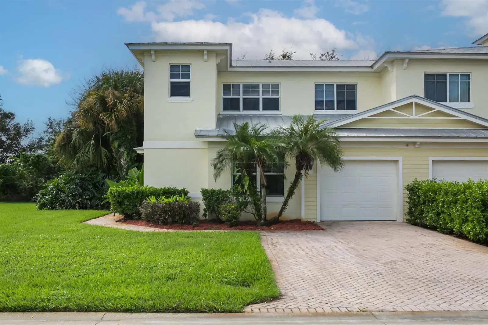 4 bedroom 3 bath Residential for sale at 2551 Creekside Drive, Fort Pierce FL 34981