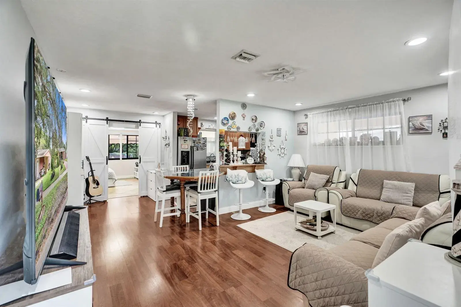 2610 NW 74TH Avenue, Hollywood FL 33024