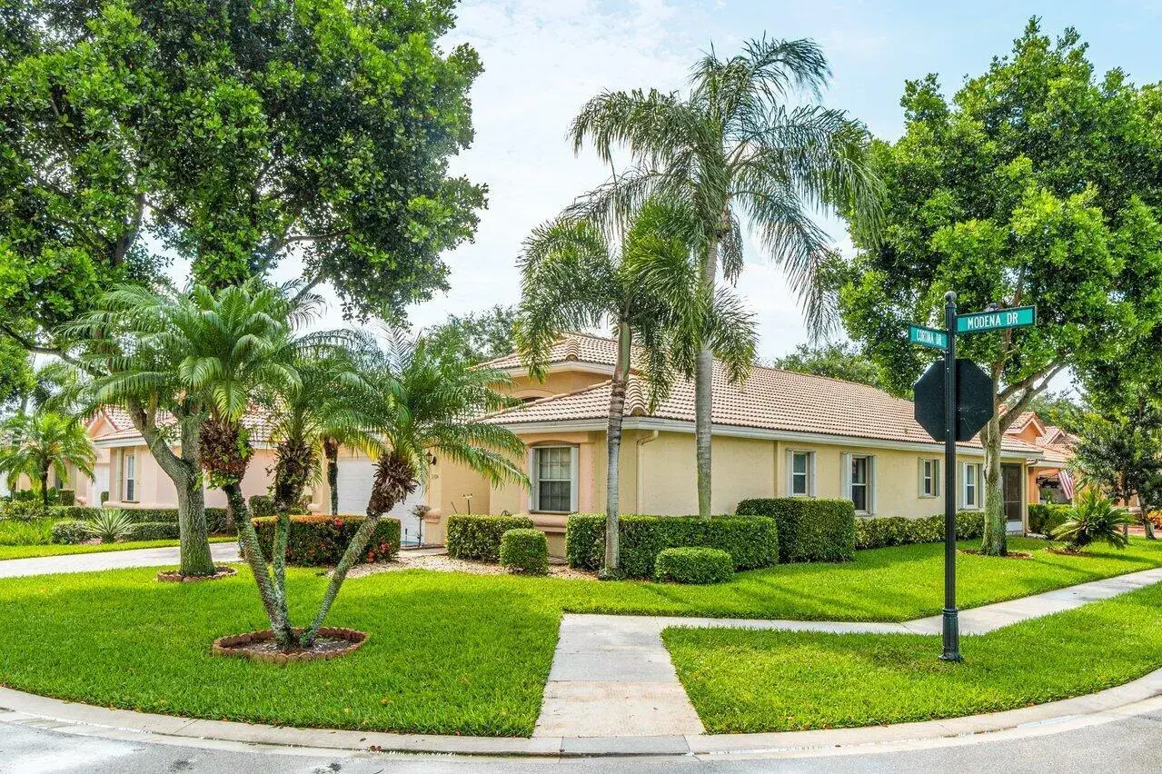 3 bedroom 2 bath Residential for sale at 7394 MODENA Drive, Boynton Beach FL 33437