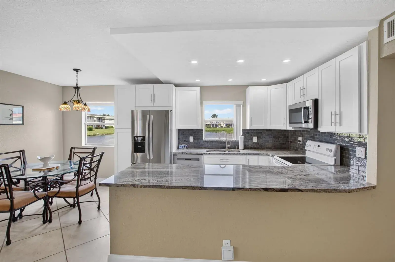 2 bedroom 2 bath Residential for sale at 264 SAXONY F # 264, Delray Beach FL 33446