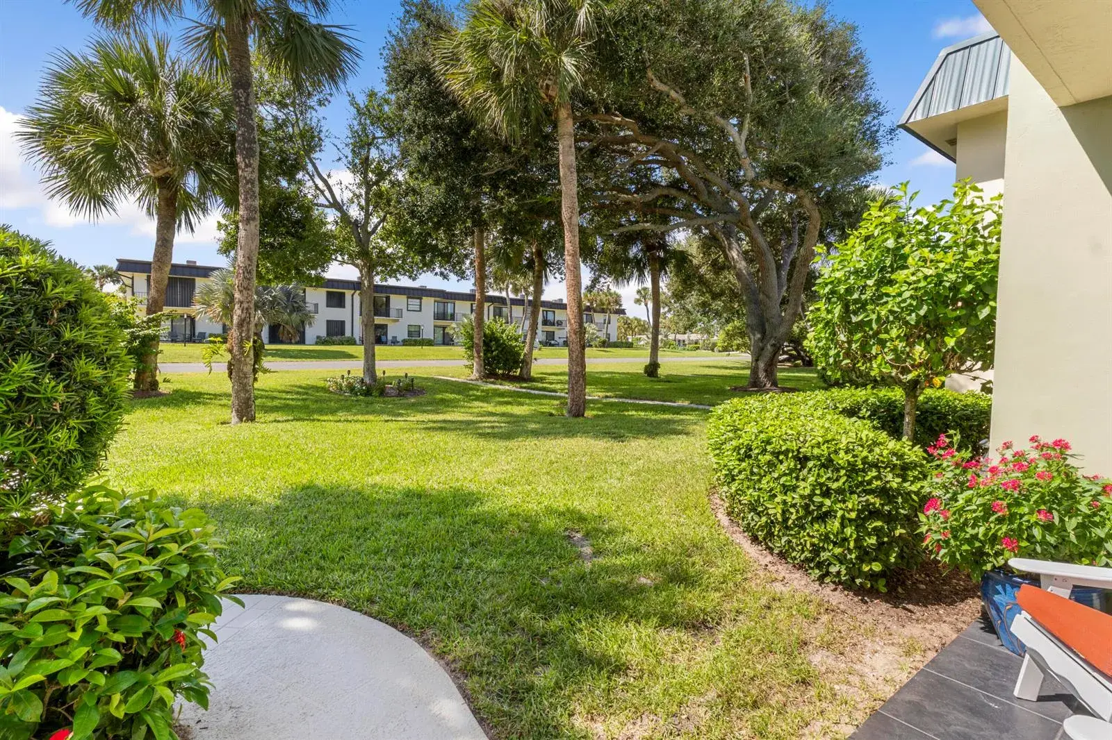 4144 Silver Palm Drive # 10, Vero Beach FL 32963