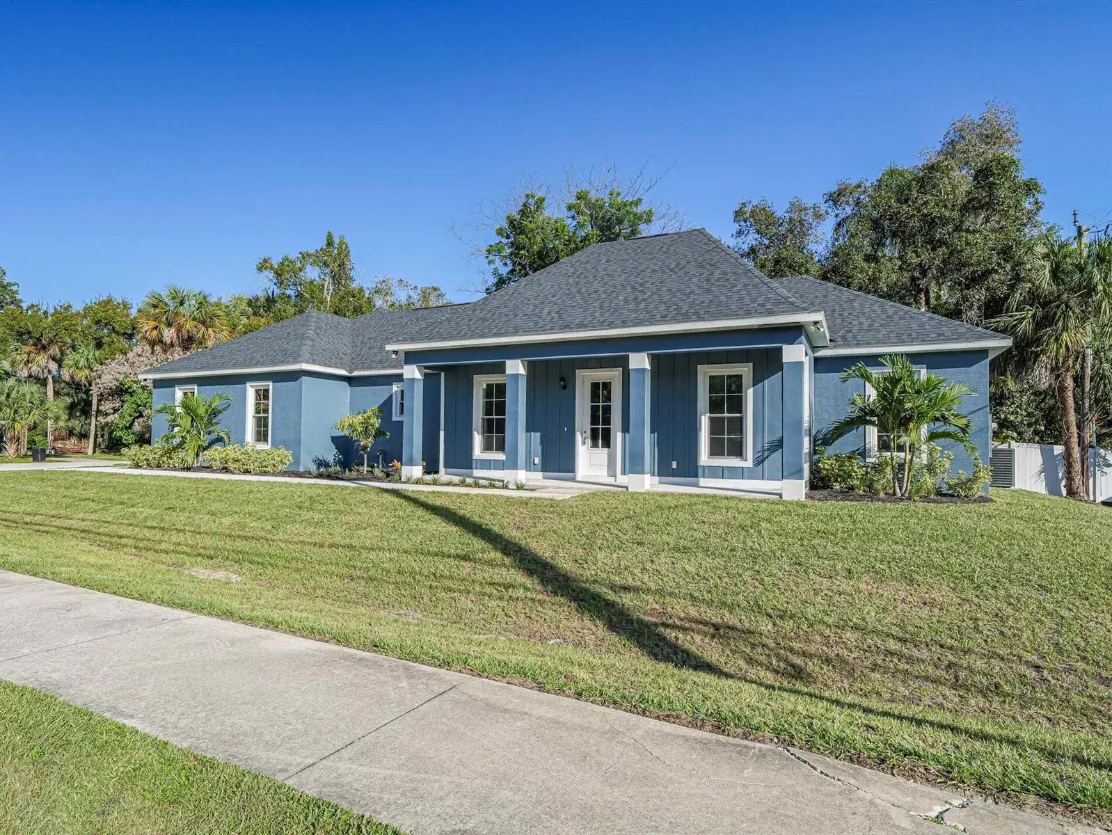 4 bedroom 2 bath Residential for sale at 1606 24TH Avenue, Vero Beach FL 32960