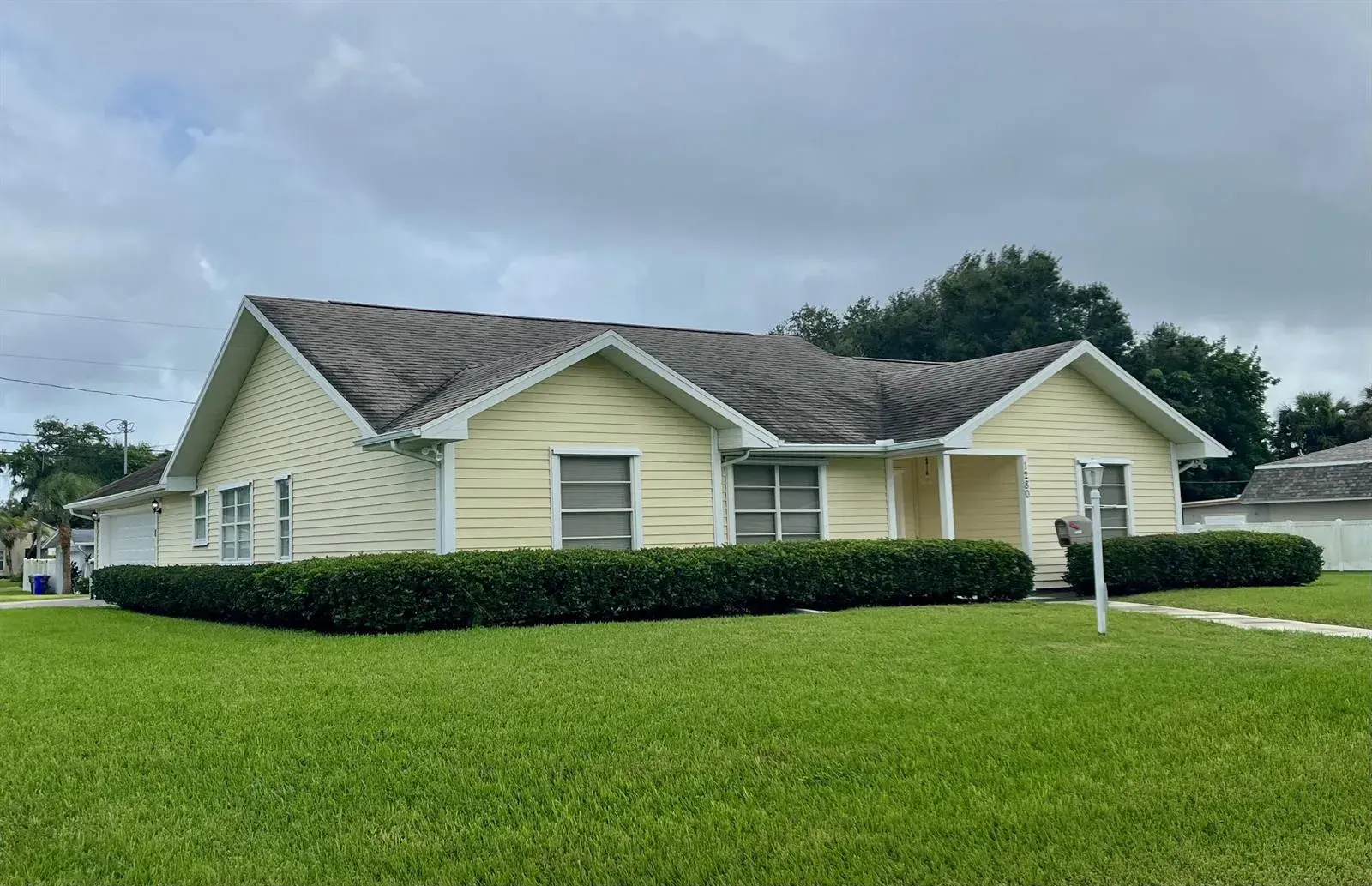 3 bedroom 2 bath Residential for sale at 1280 29TH Avenue, Vero Beach FL 32960