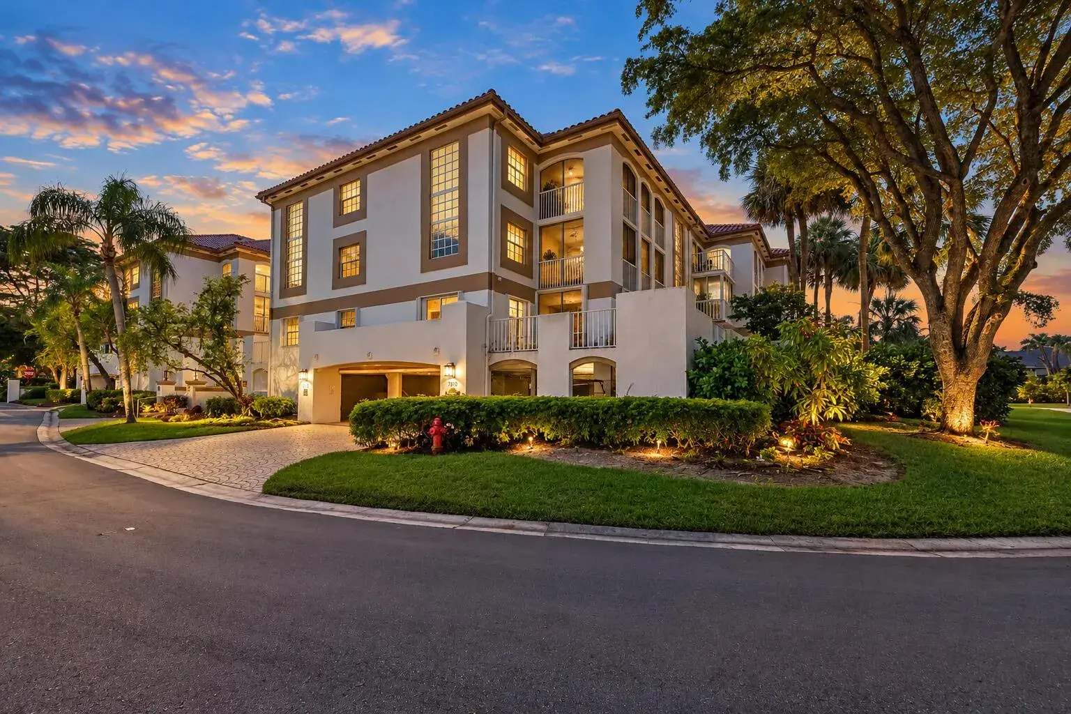 3 bedroom 2 bath Residential for sale at 7370 Orangewood Lane # 208, Boca Raton FL 33433