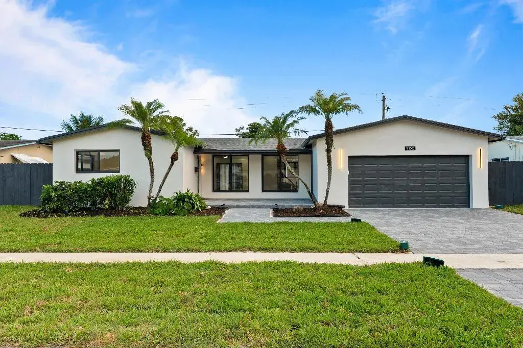 4 bedroom 2 bath Residential for sale at 9160 SW 54TH Place, Cooper City FL 33328