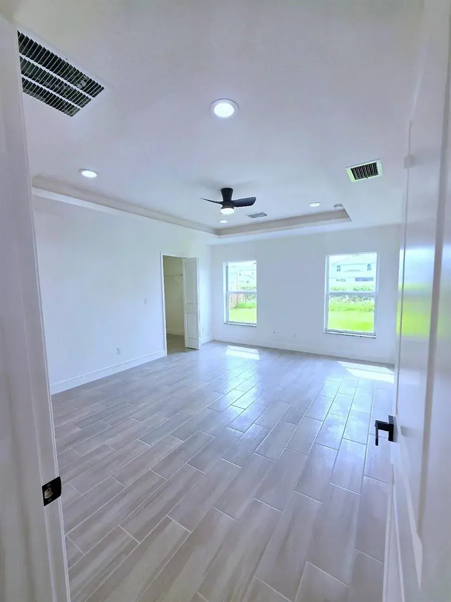 1260 LARKSPUR Street SE, Palm Bay FL 32909