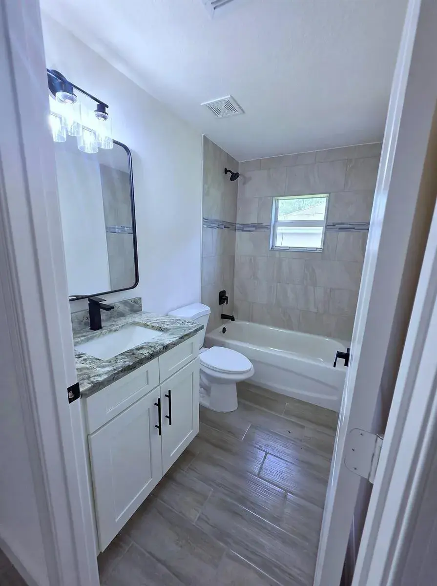 1260 LARKSPUR Street SE, Palm Bay FL 32909