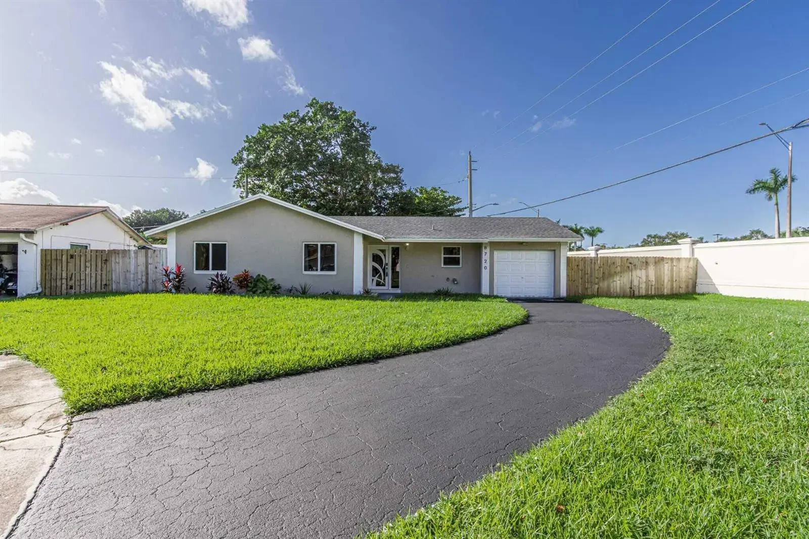 8720 NW 46TH Street, Lauderhill FL 33351