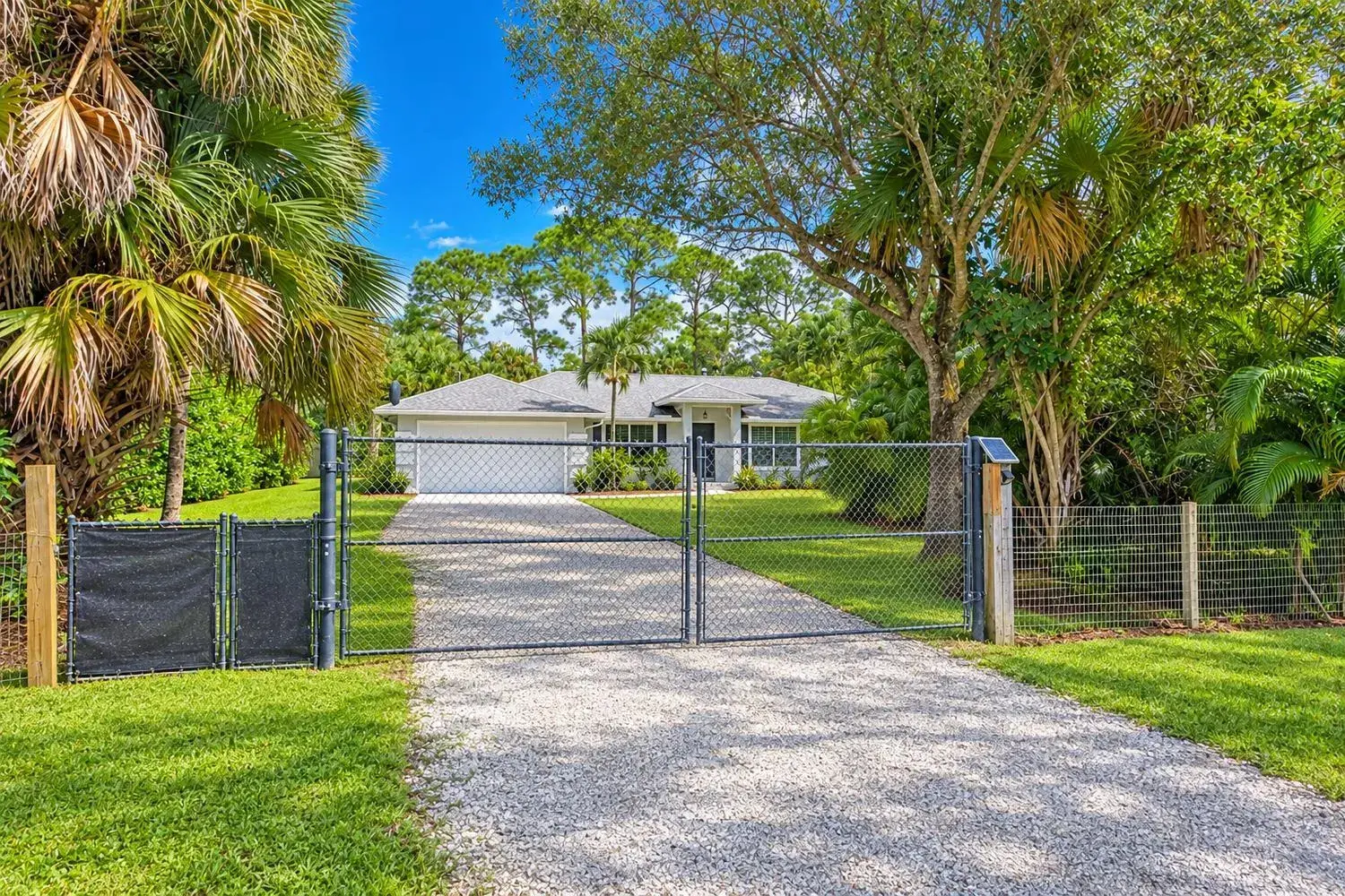 4 bedroom 2 bath Residential for sale at 16873 62ND Road N, FL 33470
