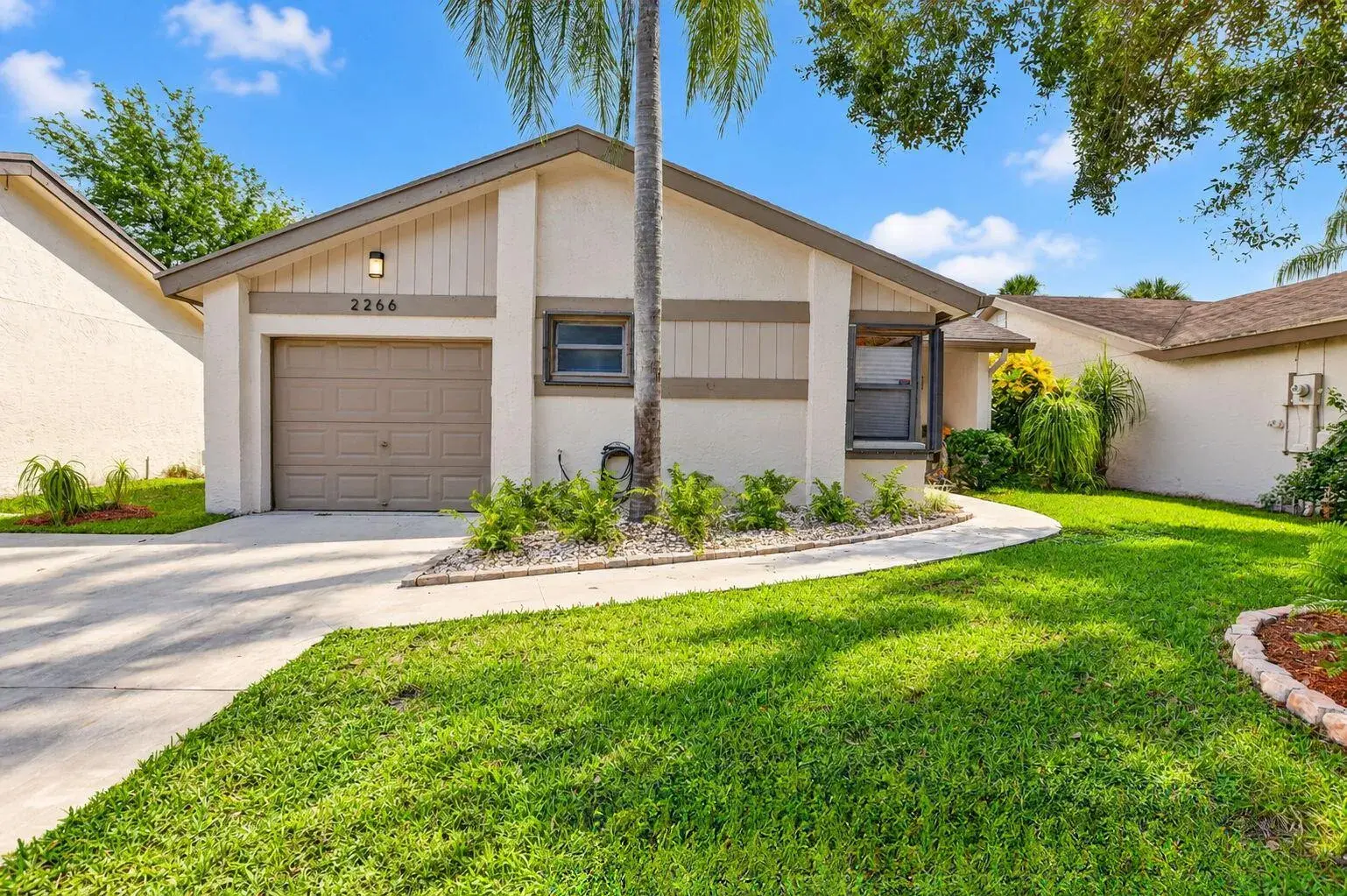 2266 Seagrape Circle, Coconut Creek FL 33066