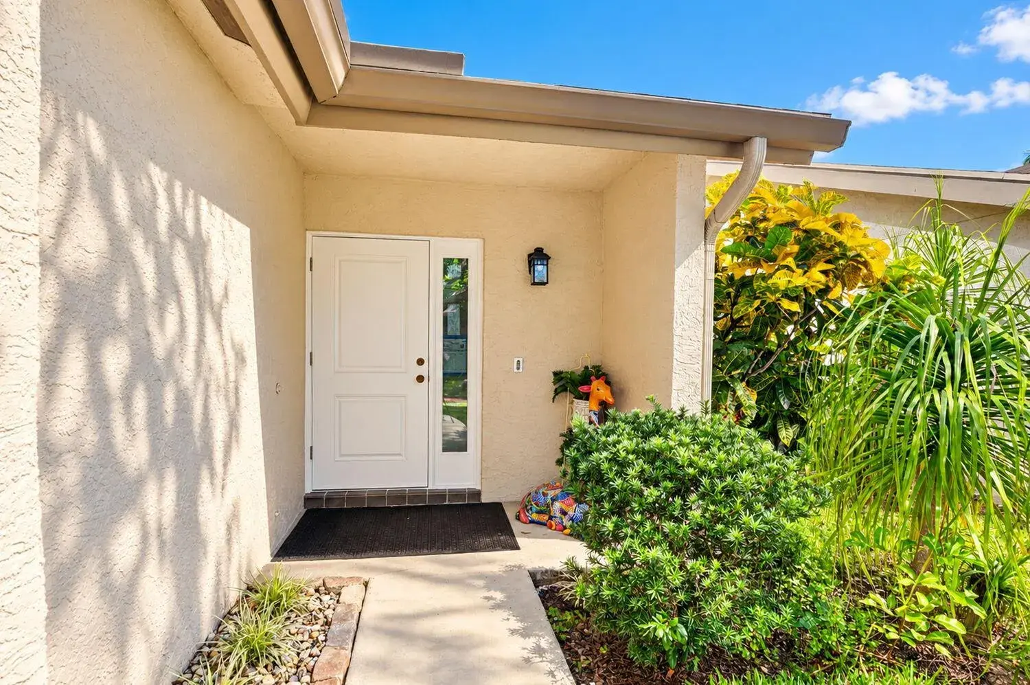 2266 Seagrape Circle, Coconut Creek FL 33066