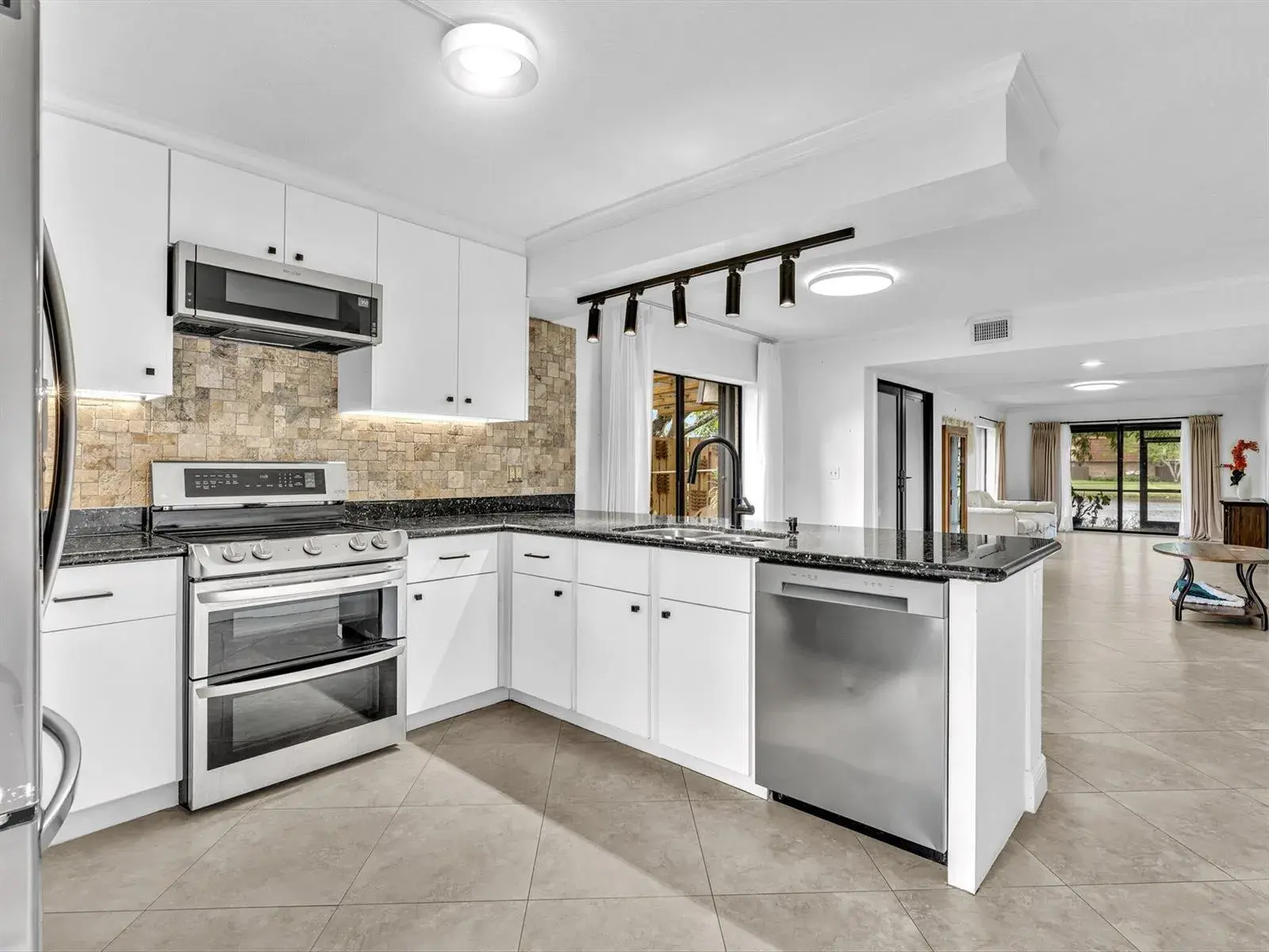 2 bedroom 2 bath Residential for sale at 8511 Boca Rio Drive, Boca Raton FL 33433
