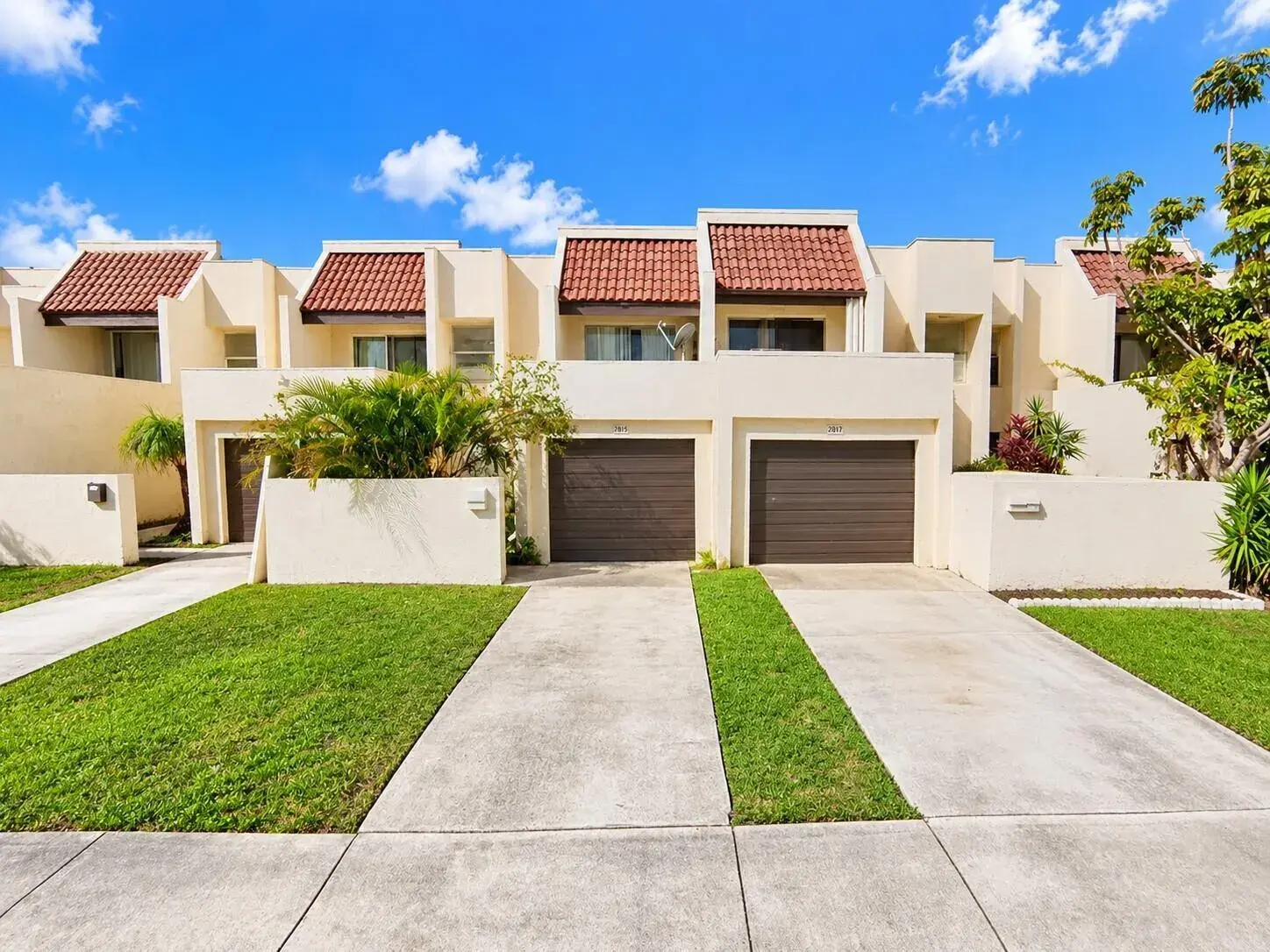 3 bedroom 2 bath Residential for sale at 1745 NW 56TH Avenue # 19, Lauderhill FL 33313