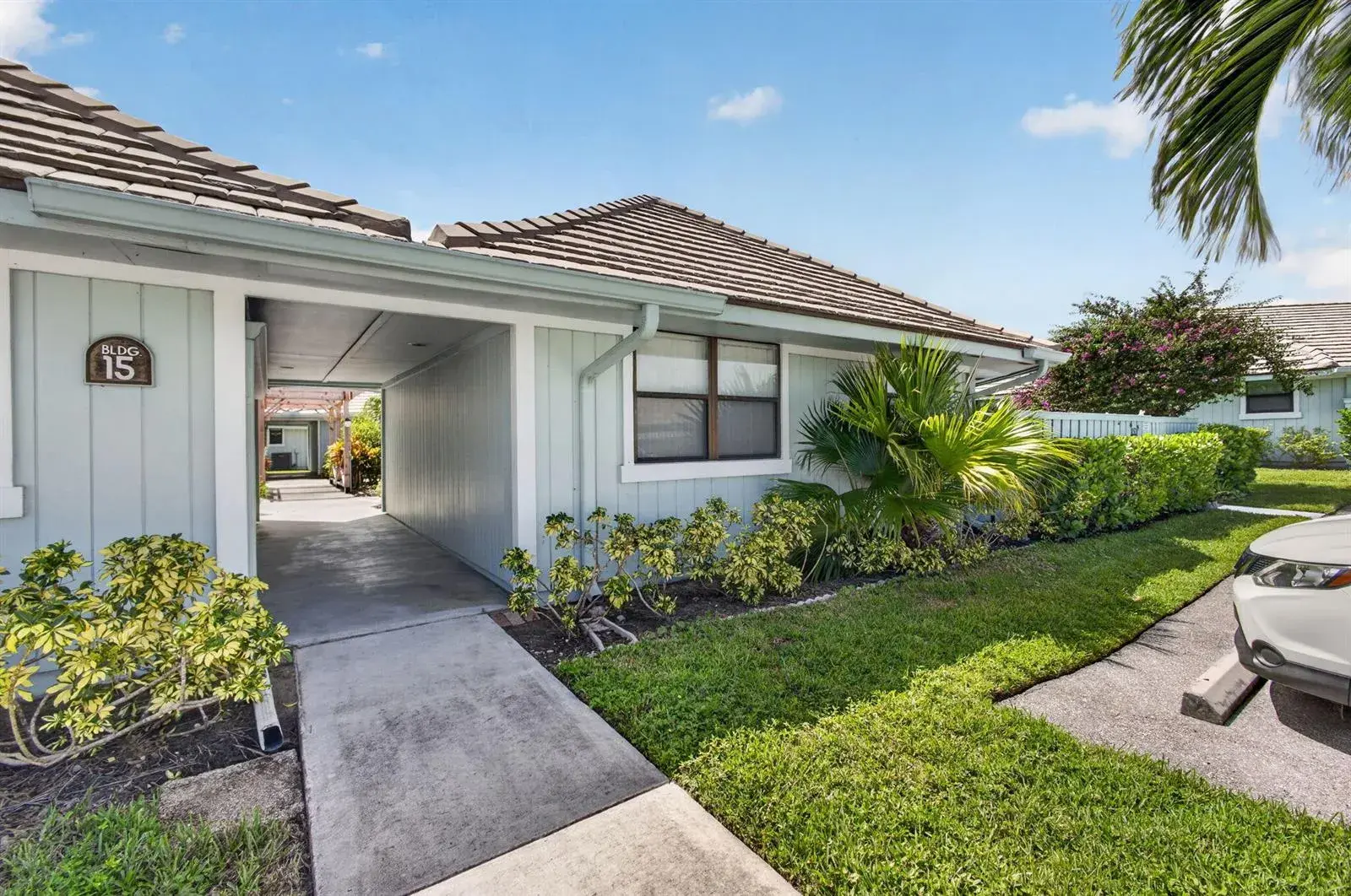 1127 E SEMINOLE Avenue # 15D, Jupiter FL 33477