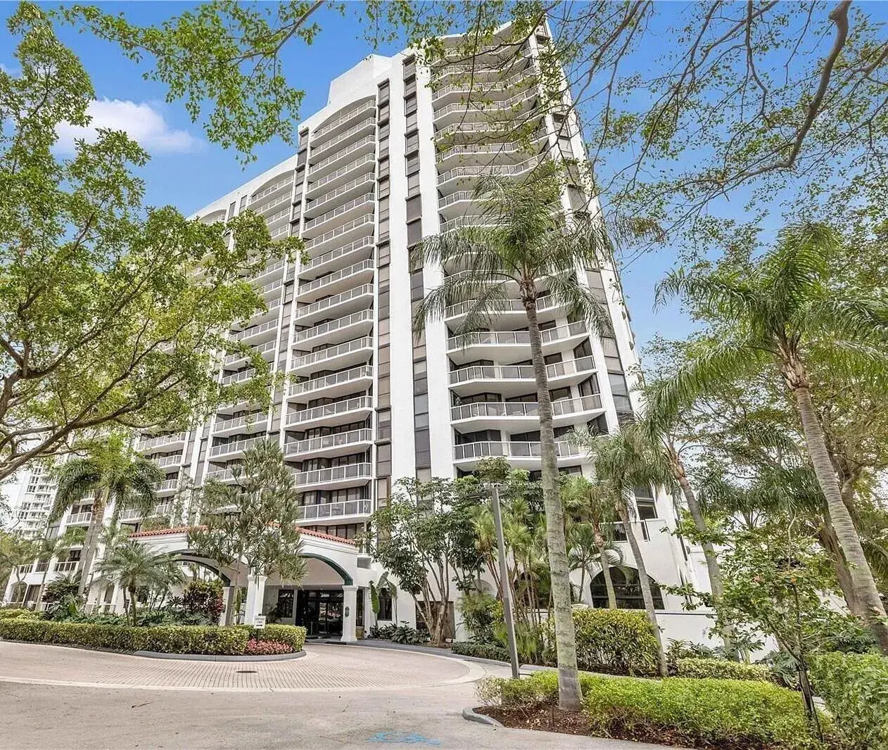 3640 Yacht Club Drive # 1501, Aventura FL 33180