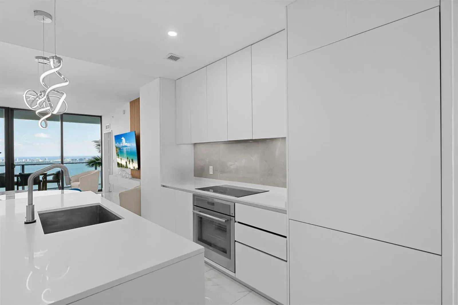 1 bedroom 2 bath Residential for sale at 700 NE 24TH Street # 4304, Miami FL 33137