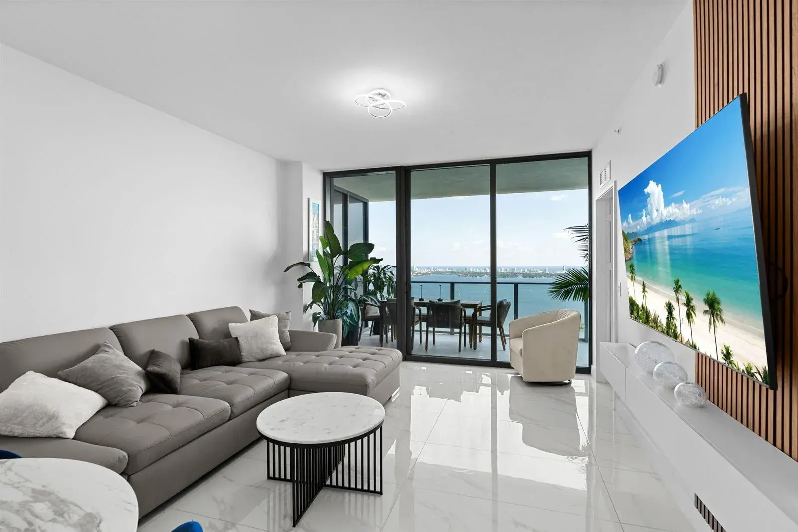 700 NE 24TH Street # 4304, Miami FL 33137