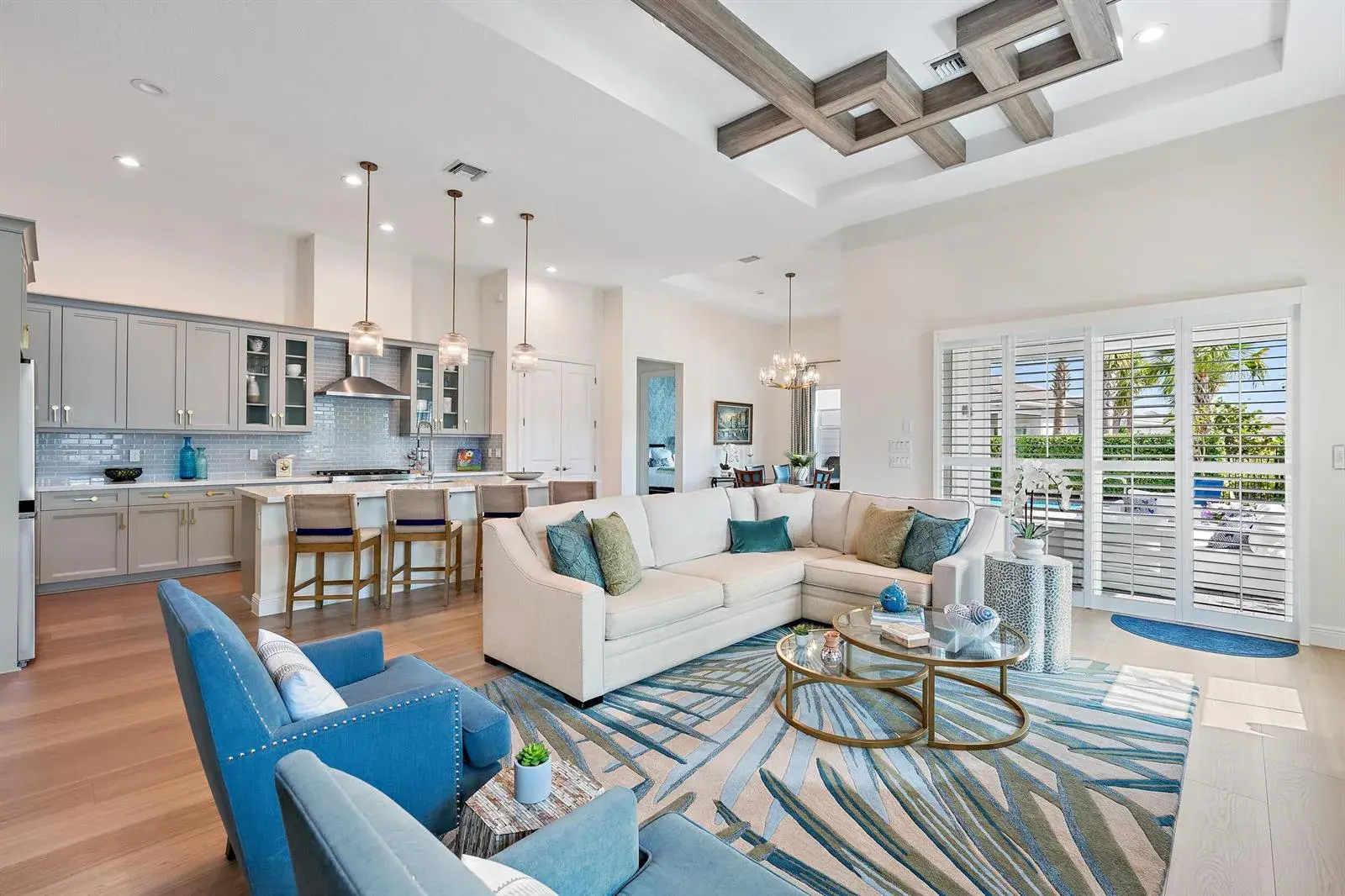 10038 Regency Way, Palm Beach Gardens FL 33412
