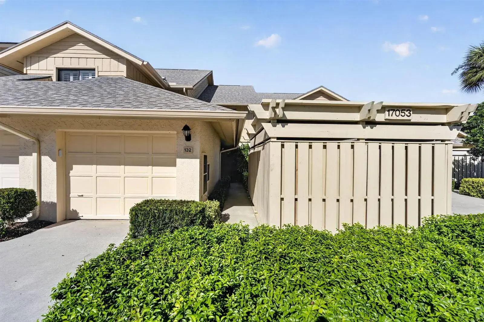 17053 Waterbend Drive # 132, Jupiter FL 33477