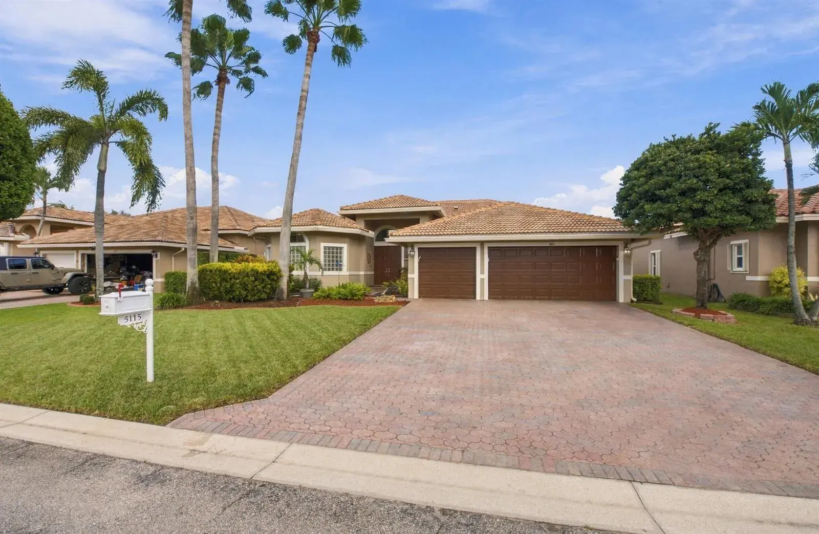 5115 NW 125th Avenue, Coral Springs FL 33076