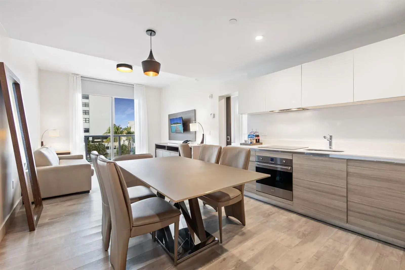 1 bedroom 1 bath Residential for sale at 777 N Ocean Drive # N306, Hollywood FL 33019