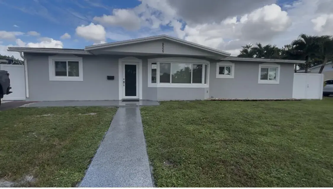 8555 NW 175TH Street, Hialeah FL 33015