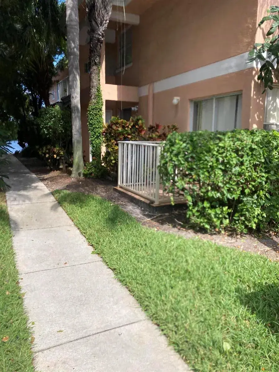 3243 NW 44TH Street # 1, Oakland Park FL 33309