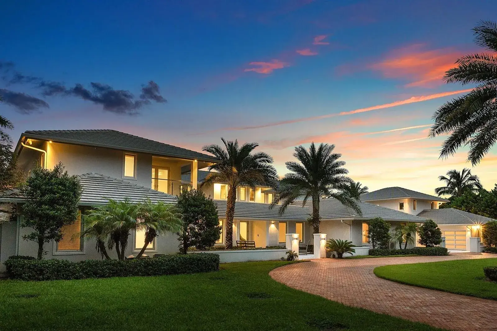 7 bedroom 6 bath Residential for sale at 17552 FIELDBROOK Circle E, Boca Raton FL 33496