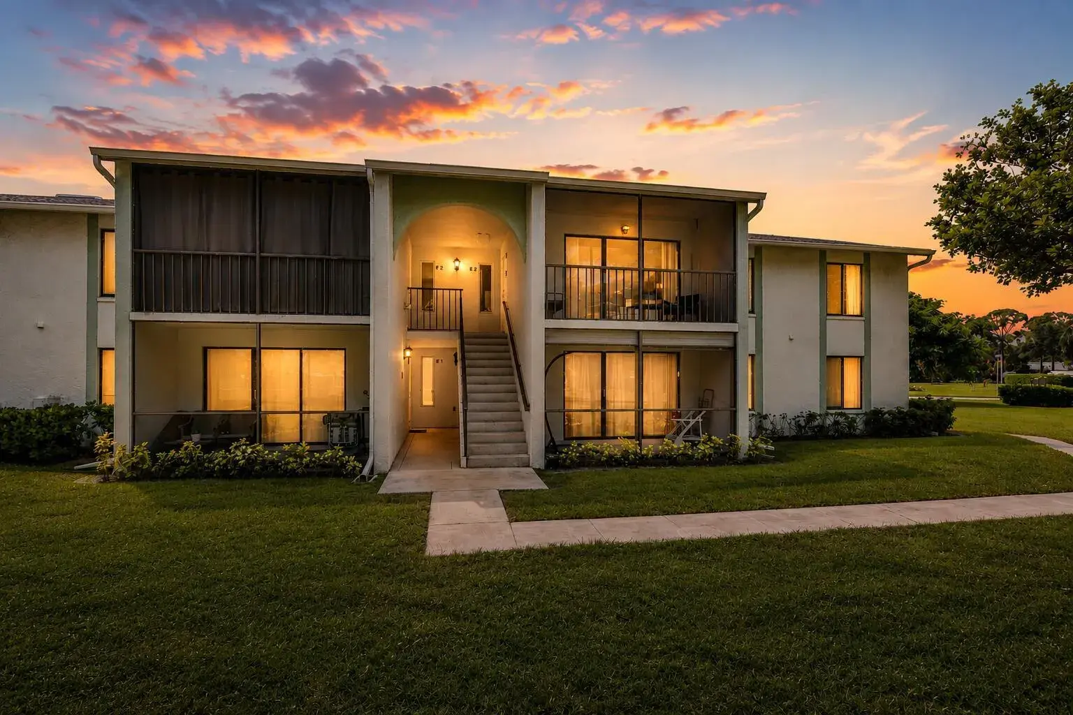 2 bedroom 2 bath Residential for sale at 3744 Savoy Lane # E2, West Palm Beach FL 33417