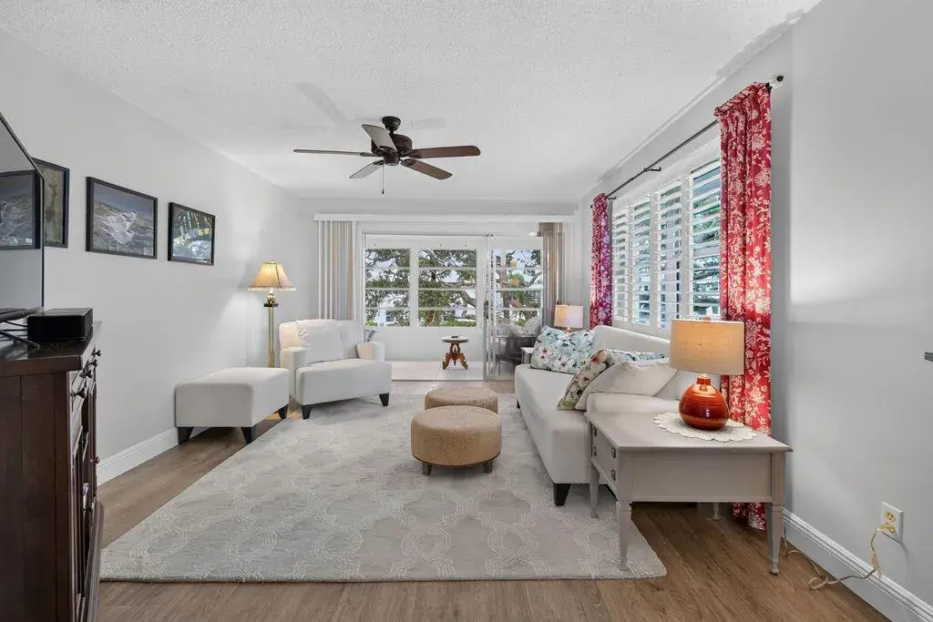 2 bedroom 2 bath Residential for sale at 2929 SE OCEAN Boulevard # 6, Stuart FL 34996