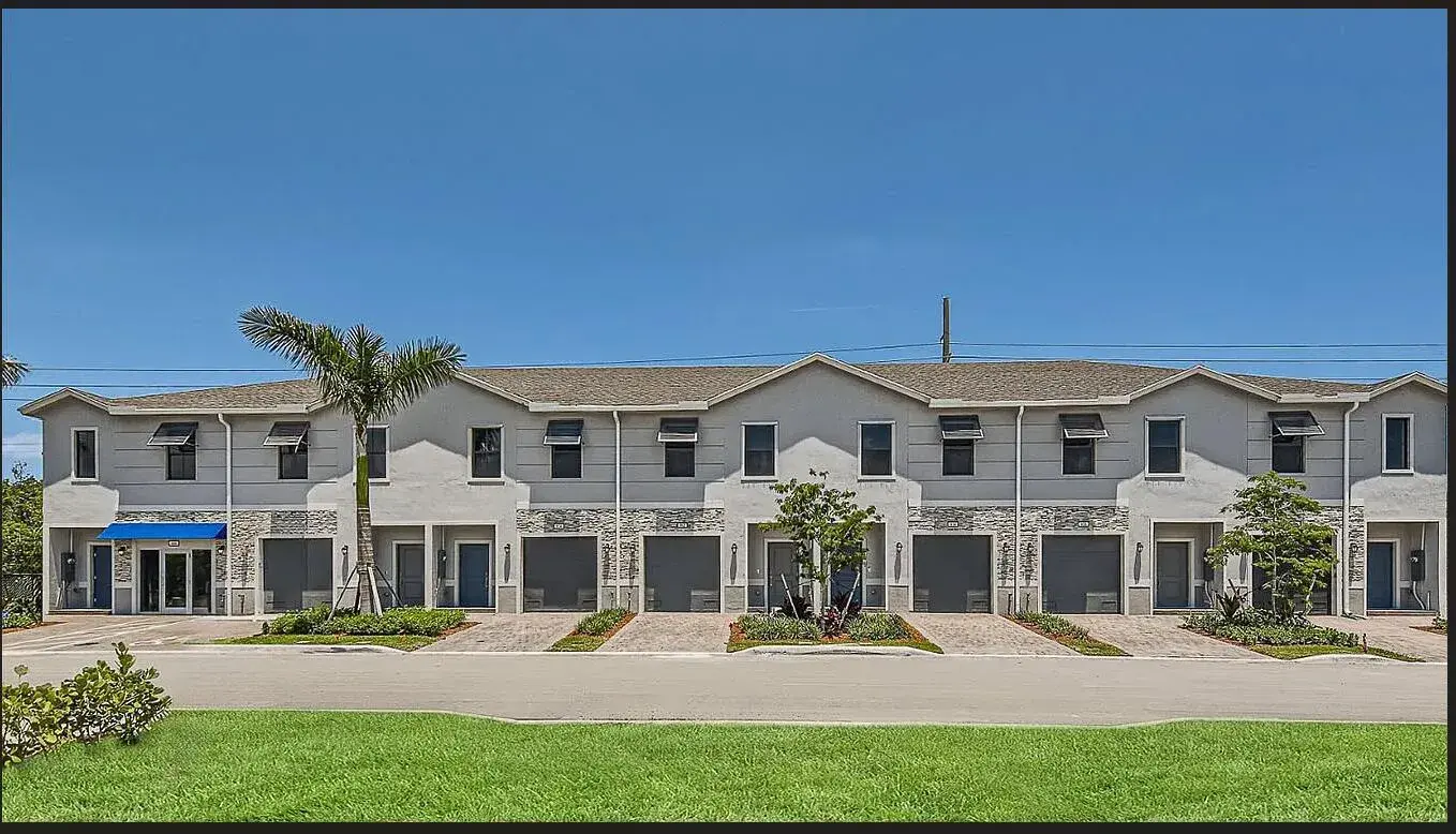 3 bedroom 2 bath Residential for sale at 353 NW 9TH Street, Pompano Beach FL 33060