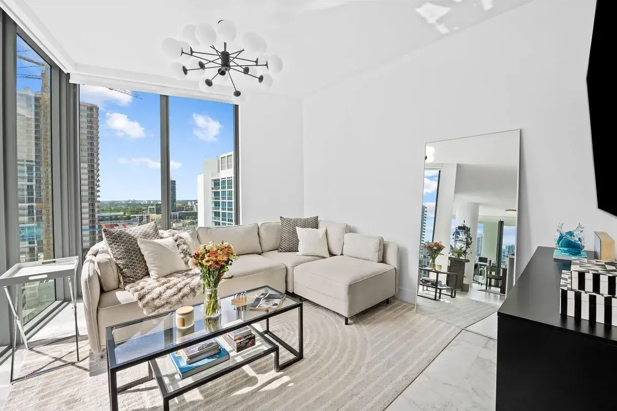 2900 NE 7th Avenue # 1909, Miami FL 33137