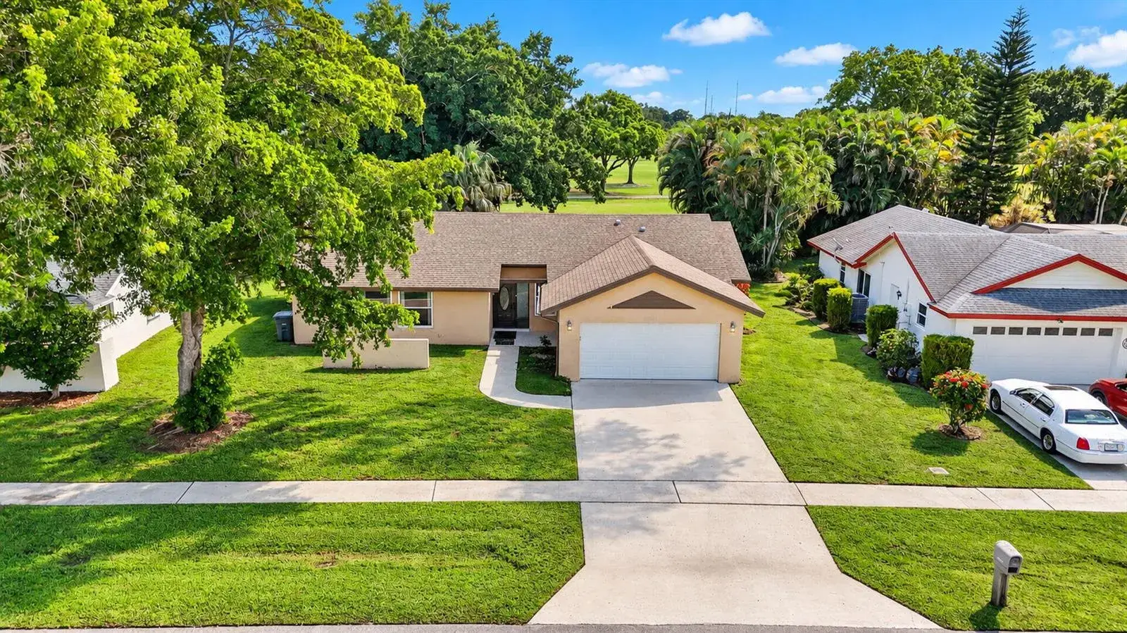 19564 HAMPTON Drive, Boca Raton FL 33434
